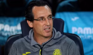 Cựu HLV Arsenal xác nhận thương vụ Cavani