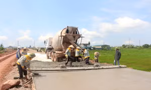 Dự án đường kết nối từ cao tốc Vân Đồn - Móng Cái đến Cảng Vạn Ninh: Đẩy nhanh tiến độ thi công