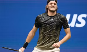 Tsitsipas thua liền 11 game trước khi bị loại ở Mỹ Mở rộng