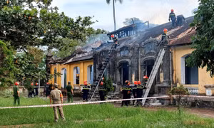 Di tích Quốc Tử Giám ở Huế bị cháy