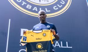 Pau FC chiêu mộ cựu tiền đạo Lyon
