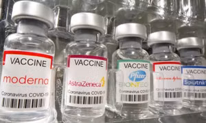 Hàn Quốc chật vật xử lý vaccine COVID-19 sắp hết hạn chưa dùng đến