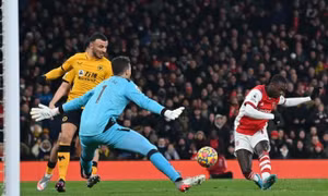 Nicolas Pepe từ chối CLB Premier League