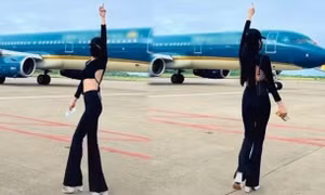 Cấm bay nữ hành khách tạo dáng quay Tiktok ở sân đỗ 