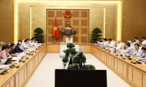 Rà soát toàn bộ thủ tục hành chính, rút ngắn thời gian thông quan