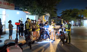 Công an TP Hạ Long: Tăng cường xử lý lái xe vi phạm về nồng độ cồn và ma túy