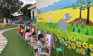 Giáo dục vùng khó “thay da đổi thịt”