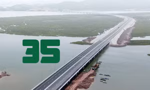 35 - là số cầu vượt sông, biển trên toàn tuyến cao tốc Vân Đồn-Móng Cái