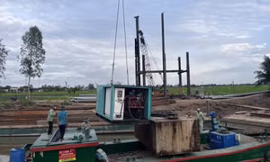 Điều thêm búa rung 180kW đến nơi cháu bé tại Đồng Tháp gặp nạn