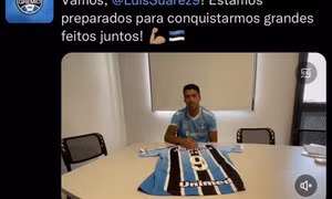 Suarez thoát cảnh thất nghiệp