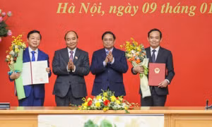 Công bố quyết định bổ nhiệm hai Phó Thủ tướng Chính phủ