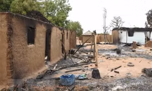 Nổ bom tại Nigeria khiến ít nhất 27 người chết, nhiều người bị thương