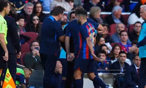 Barca gặp tổn thất lớn ở đại chiến Atletico