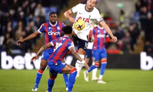 Kane và Son giúp Tottenham thắng đậm