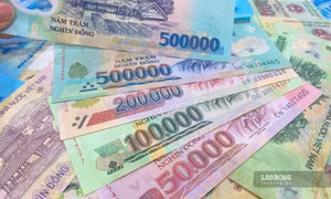 Bao giờ tiền quay lại?