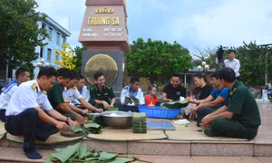 Tết sớm ở Trường Sa 