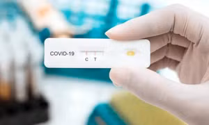Ngày 29/1: Ca mắc COVID-19 mới nhiều gấp 2 lần bệnh nhân khỏi