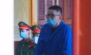 Mở lại phiên xét xử sơ thẩm đối với Nhâm Hoàng Khang