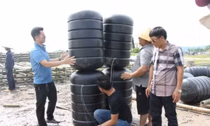 TX Quảng Yên nỗ lực chuyển đổi phao xốp trong nuôi trồng thủy sản
