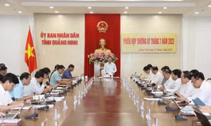UBND tỉnh họp thường kỳ tháng 7