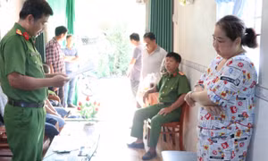 Chủ nợ mang sổ đỏ cầm cố, chuyển nhượng để chiếm đoạt 4 tỷ đồng