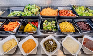 Lưu ý để ăn buffet vừa ngon vừa không hại sức khỏe