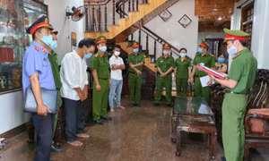 71 người bị xét xử trong vụ kê khống hơn 1.200 mộ giả