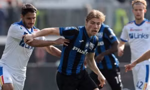 HLV Atalanta chốt giá không tưởng cho Rasmus Hojlund