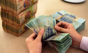 Chính phủ yêu cầu phấn đấu giảm lãi suất cho vay ít nhất từ 1,5 - 2%