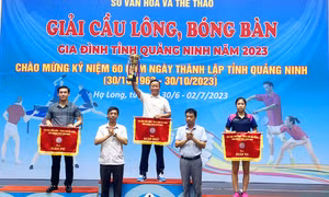 Đoàn TP Hạ Long giành Nhất toàn đoàn Giải Cầu lông, bóng bàn gia đình 2023