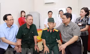 Chăm sóc thương binh, bệnh binh, người có công như chăm sóc người thân