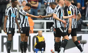 Luật công bằng tài chính đang chuẩn bị siết chặt lấy Newcastle
