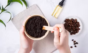 6 cách tận dụng cà phê chữa bệnh