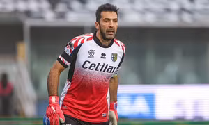Buffon nhận mức lương cực hấp dẫn nếu sang Ả Rập Xê Út
