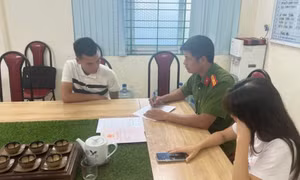 Mua "sổ đỏ" giả 6,5 triệu đồng để lừa bán đất chiếm đoạt gần 1,5 tỷ đồng