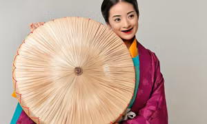 Hiểu về trang phục dân tộc qua những cuốn sách