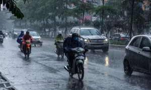Khu vực Bắc Bộ và Bắc Trung Bộ có mưa to cục bộ, trời chuyển rét