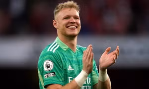 Sao Arsenal rút khỏi tuyển Anh