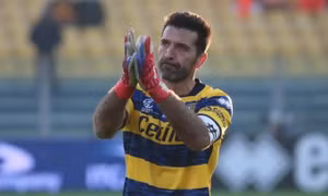 Buffon thi đấu đến năm 46 tuổi