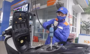 Nhập khẩu xăng dầu đảm bảo nguồn cung trong nước