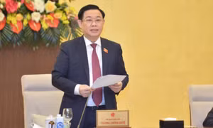 Ủy ban Thường vụ Quốc hội khóa XV lần đầu chất vấn về lĩnh vực công thương, tài nguyên và môi trường