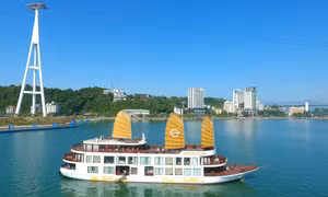 Radio kết nối tháng 3: Mở cửa du lịch: Cơ hội và thách thức của Quảng Ninh 