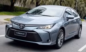 Toyota Corolla Altis sắp ra mắt phiên bản mới