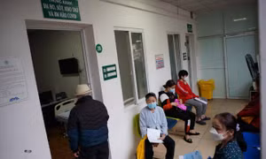 Mất ngủ hậu Covid-19 có cần đi khám?