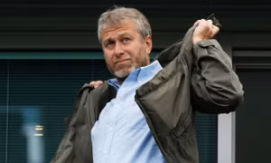 Tỉ phú Abramovich bị tước quyền giám đốc CLB Chelsea