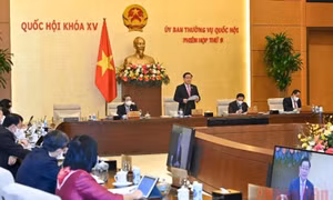 Khai mạc phiên họp thứ 9 của Ủy ban Thường vụ Quốc hội
