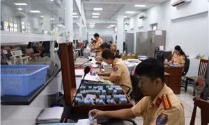 Đăng ký xe tại nơi tạm trú, xác định thời hạn thế nào?
