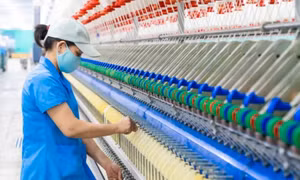 Xuất khẩu dệt may: Cơ hội lắm, thách thức nhiều
