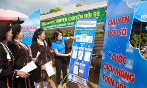 Người dân, doanh nghiệp là trung tâm phục vụ của chuyển đổi số