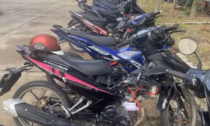 Ngăn chặn hơn 50 thanh, thiếu niên tụ tập đua xe trái phép